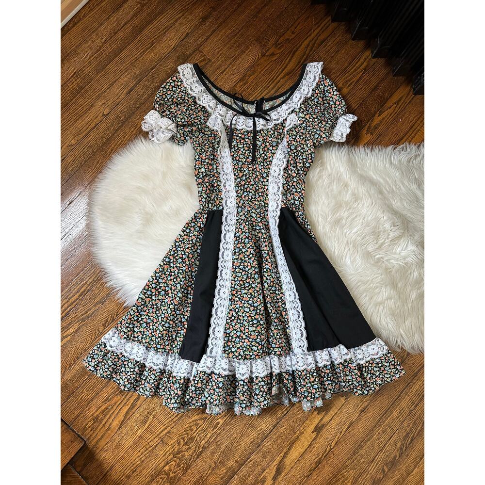 Vintage Diseños de Munoz Floral Lace Milkmaid Prairie Dress